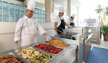 هتل اورکا نرگس بیچ مارماریس